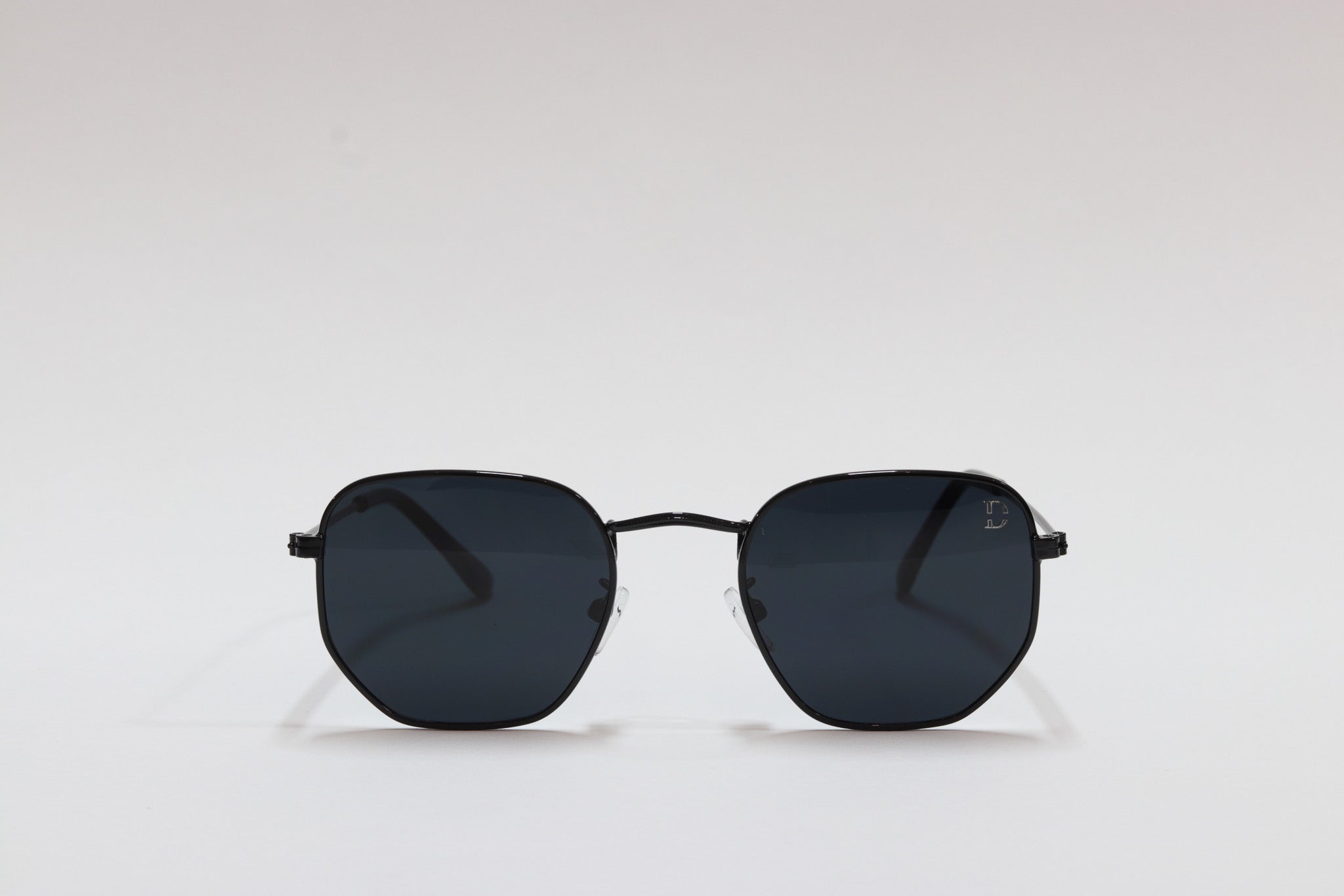Dune Hexagonal Preto